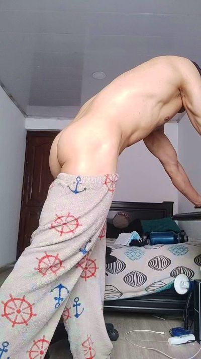 free naked webcam Gianluca 33