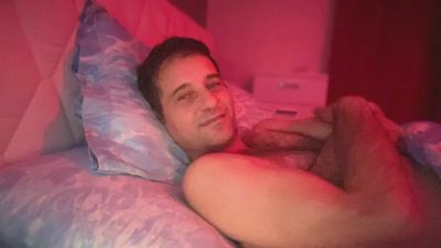 gianni799 live cam on Cam4