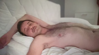 gianni799 live cam on Cam4
