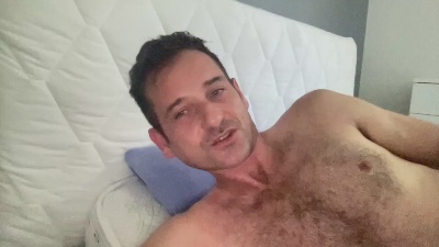 gianni799 live cam on Cam4