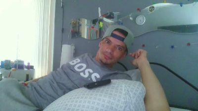 gifted79 live cam on Cam4
