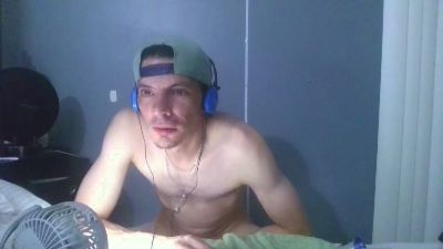 gifted79 live cam on Cam4