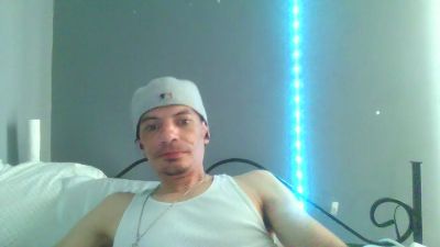 gifted79 live cam on Cam4