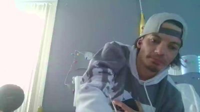 gifted79 live cam on Cam4