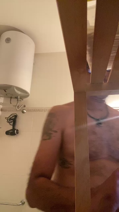gigetto26 live cam on Cam4