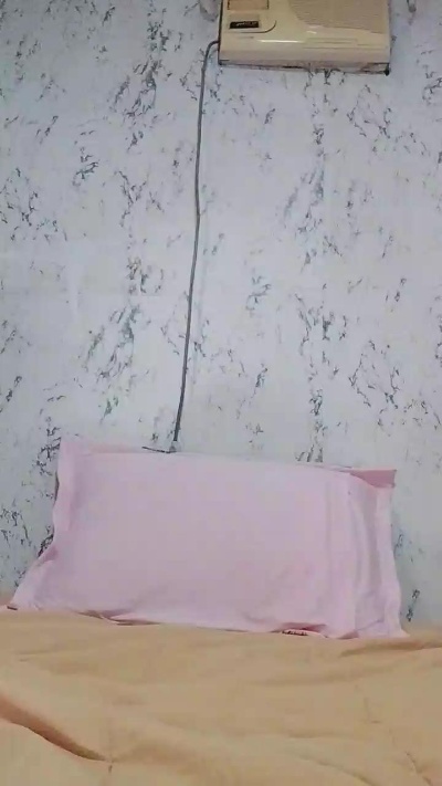 gigi5 live cam on Cam4