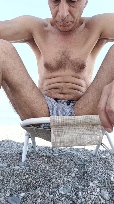 gigio70hot live cam on Cam4