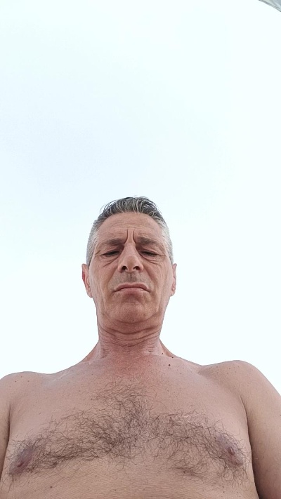 gigio70hot live cam on Cam4