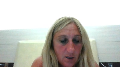 giglioblonde live cam on Cam4