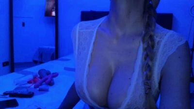 ginaweb live cam on Cam4