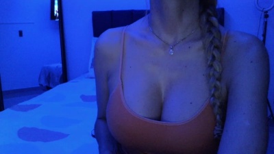 ginaweb live cam on Cam4