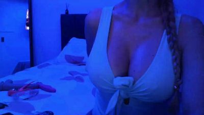 ginaweb live cam on Cam4