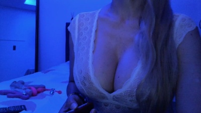 ginaweb live cam on Cam4