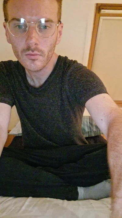 gingetastic live cam on Cam4