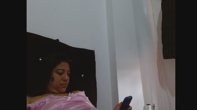 ginna_sanders live cam on Cam4