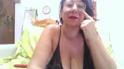 ginnygi live cam on Cam4
