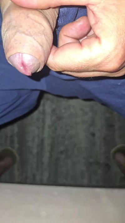 ginterminabile4 live cam on Cam4