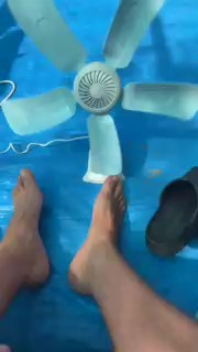 giovan2020 live cam on Cam4