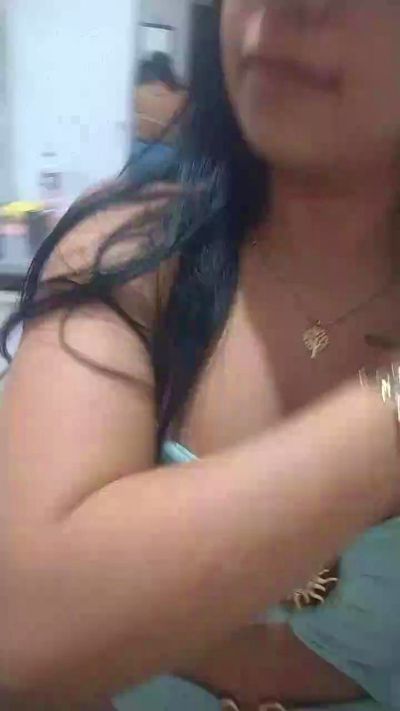 giovan_sexy live cam on Cam4