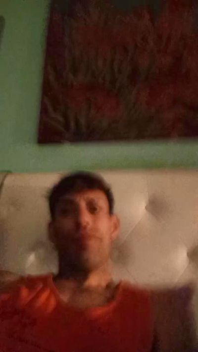 giovaneconte1 live cam on Cam4