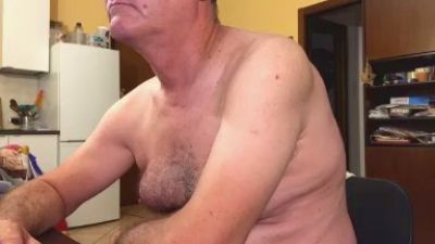 giovanni1964 live cam on Cam4