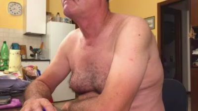 giovanni1964 live cam on Cam4