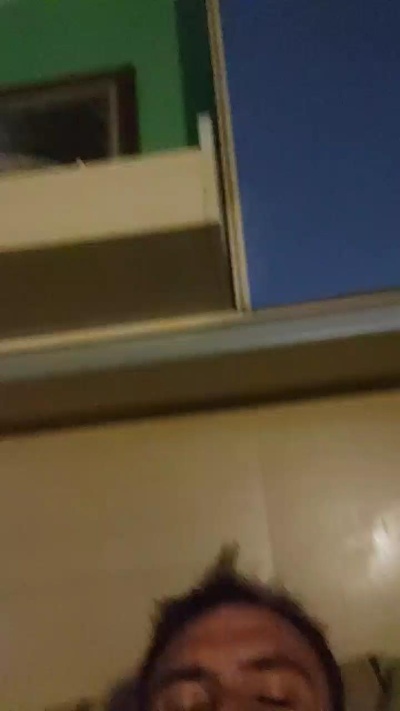 giovanni19932 live cam on Cam4
