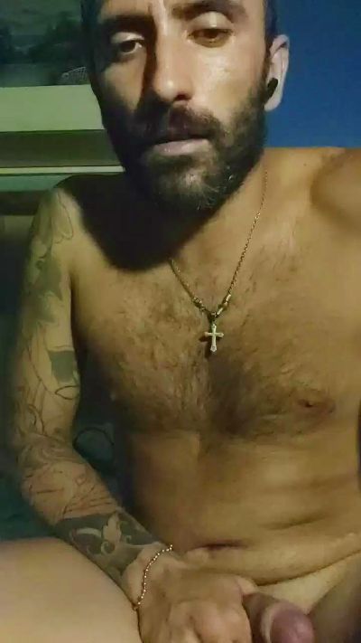 giovanni19932 live cam on Cam4