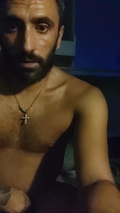 giovanni19932 live cam on Cam4