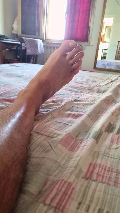giovanni344 live cam on Cam4