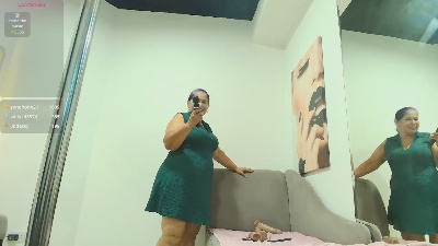 girl_amada live cam on Cam4