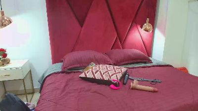 girl_amada live cam on Cam4