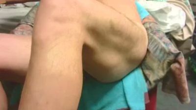 giulio_35 live cam on Cam4