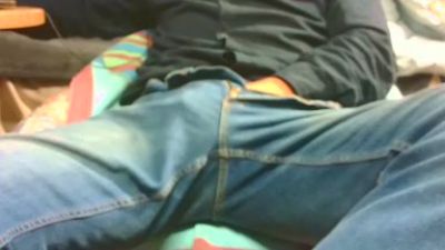 giulio_35 live cam on Cam4