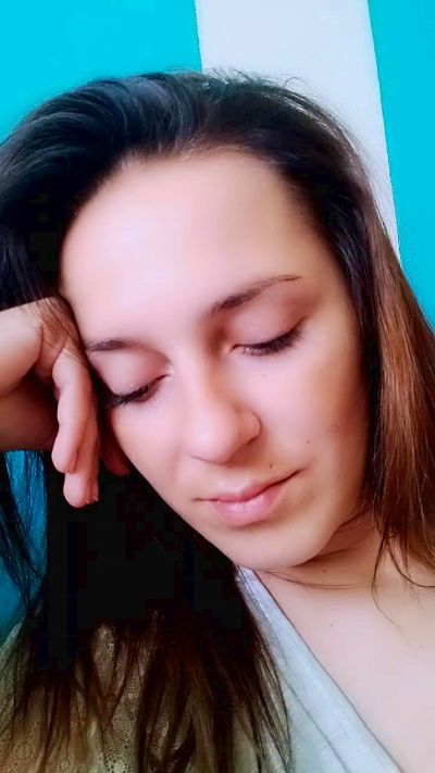 giulysexy4 live cam on Cam4