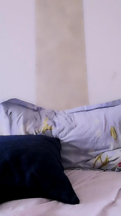 giulysexy4 live cam on Cam4