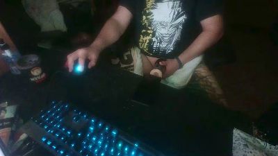 giuppo88 live cam on Cam4