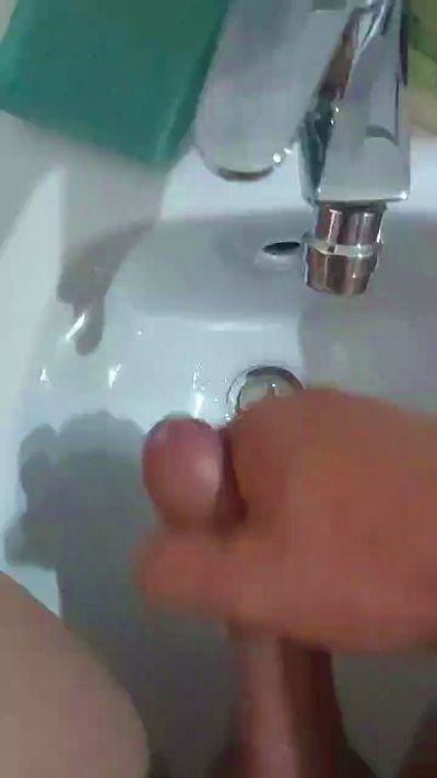 giuseppe18 live cam on Cam4