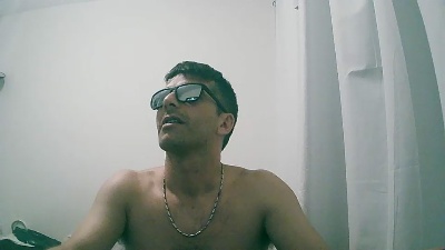glup300 live cam on Cam4