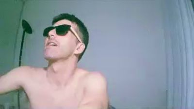 glup300 live cam on Cam4