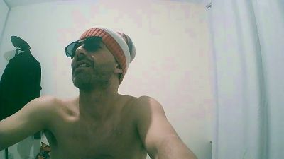 glup300 live cam on Cam4