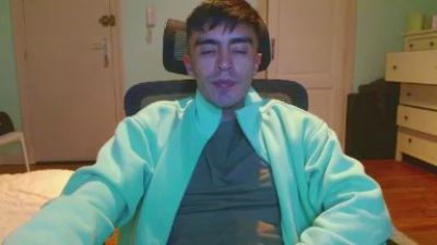 gmass23 live cam on Cam4