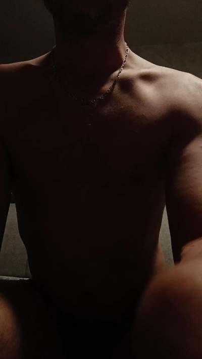 gobz59 live cam on Cam4