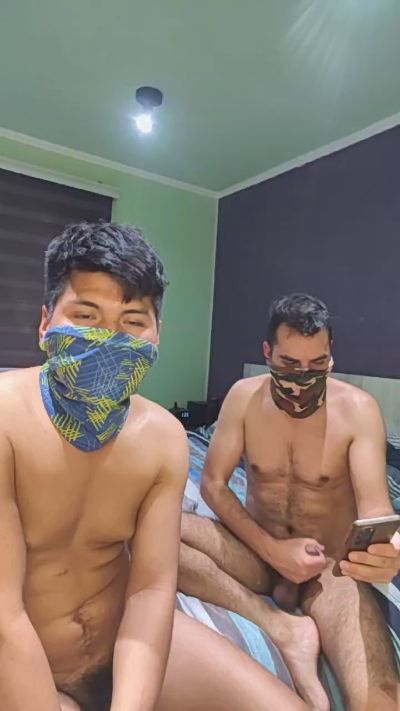 goldenjey live cam on Cam4