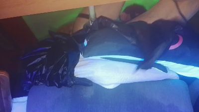 golfo181 live cam on Cam4