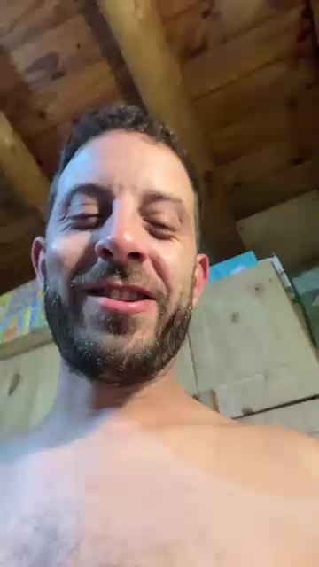 gondesvirga1 live cam on Cam4