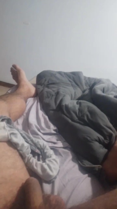 gonza3318 live cam on Cam4