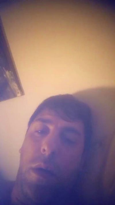 gonza3318 live cam on Cam4