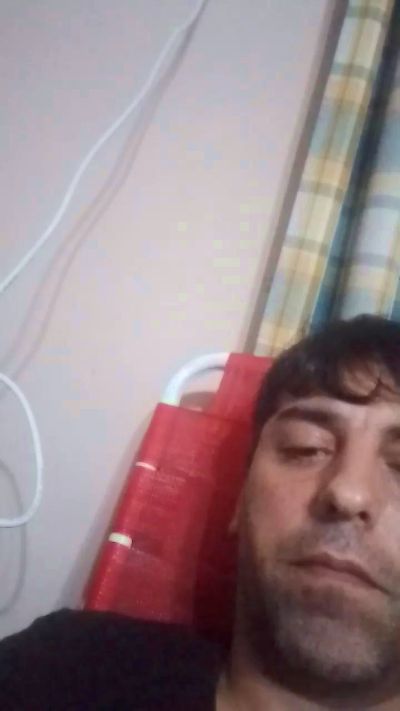 gonza3318 live cam on Cam4