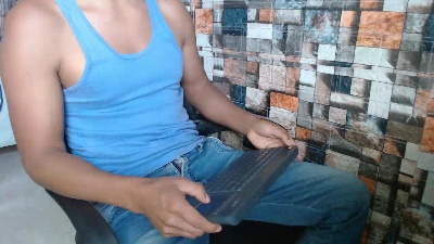 gonzalo441 live cam on Cam4